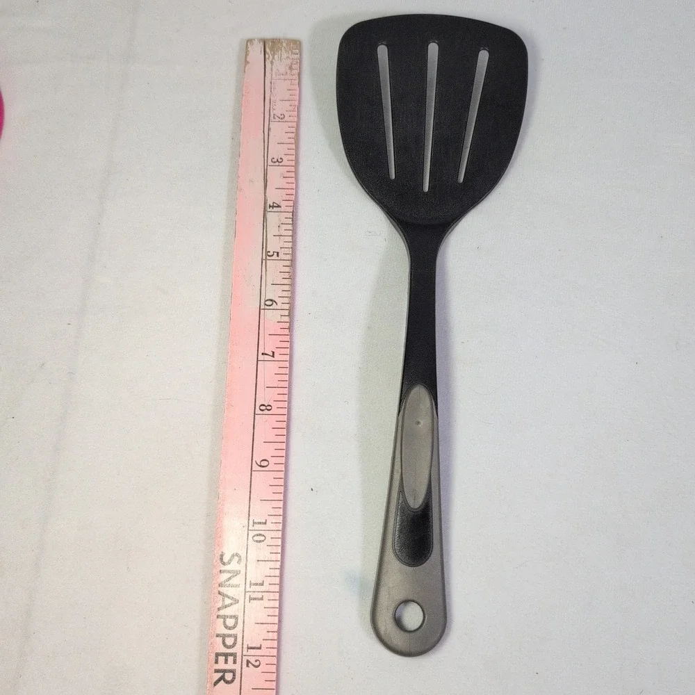 Tailor Made Nylon Spatula Turner Flipper 3 Slotted Lot Of 2 Black